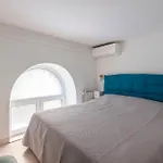 Vittorio Elegant Two Bedroom Apartament